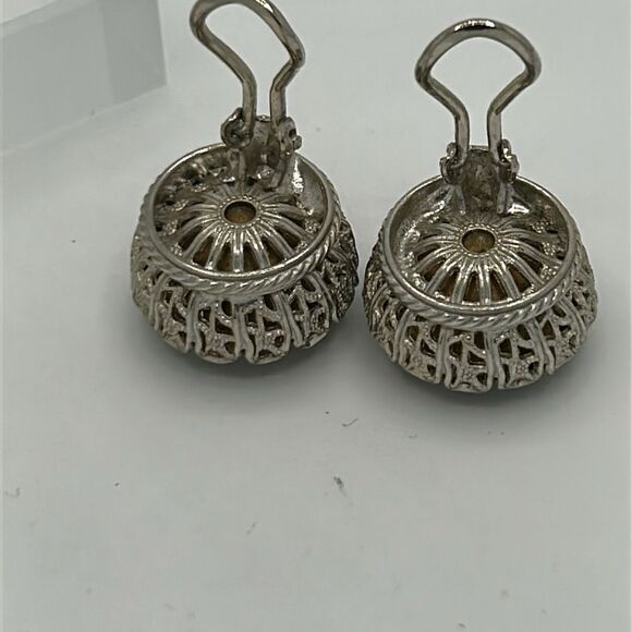 Vintage smokey gray Omega Clip Back earrings - Picture 2 of 4